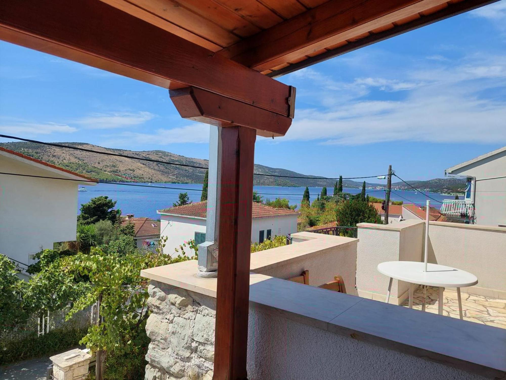 Villa Apartments Oliva Seget Vranjica Dış mekan fotoğraf